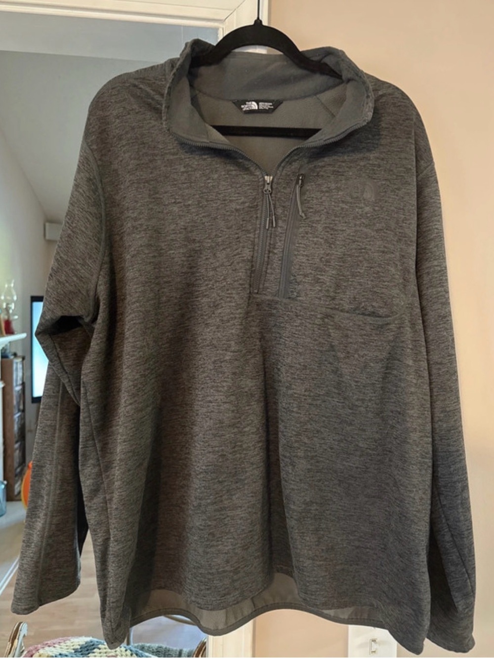 The North Face Men's Heather Gray Half-Zip Pullover